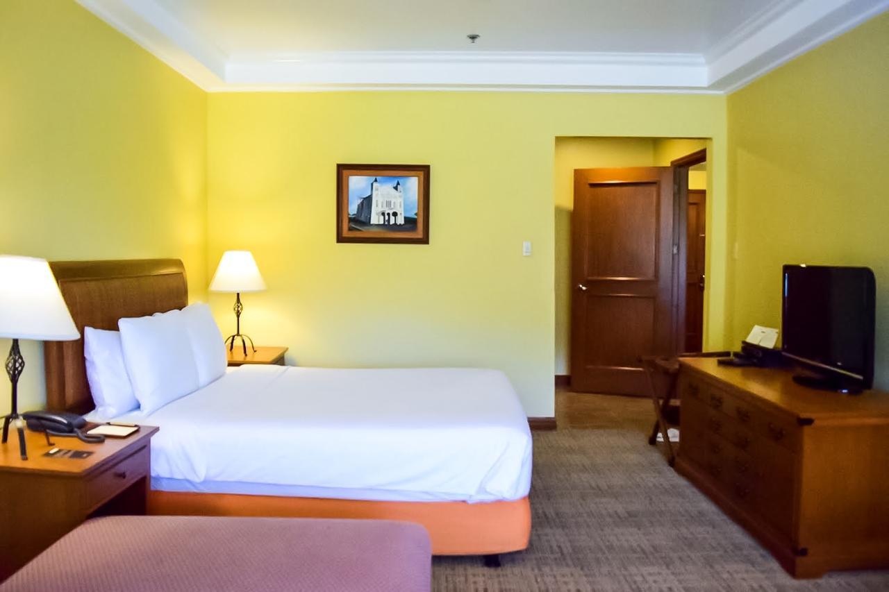 The Manor At Camp John Hay Hotell Baguio City Eksteriør bilde